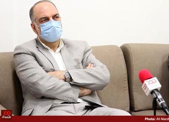 با وجود وابستگی ۸۵ تا ۹۰ درصدی تولیدات دام و طیور به واردات، نمی‌توانیم به ثبات قیمتی در گوشت و مرغ برسیم