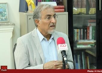 دموکراسی غربی قلابی است