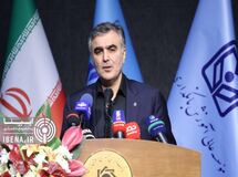 فروکش کردن تلاطمات سیاسی قیمت ارز را کاهشی کرد/ قیمت‌ها دوباره به نرخ با ثبات قبل بر می‌گردد