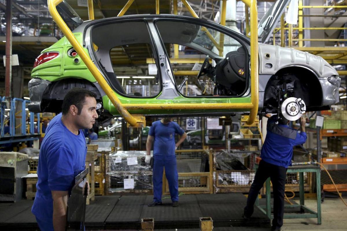 سایپا و ایران‌خودرو در جا زدند/تولید رشد نکرد