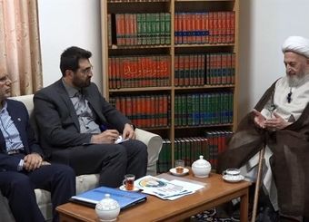 سهم عمده ای از مالیات پرداختی مردم در عمران و آبادانی کشور مصرف می شود