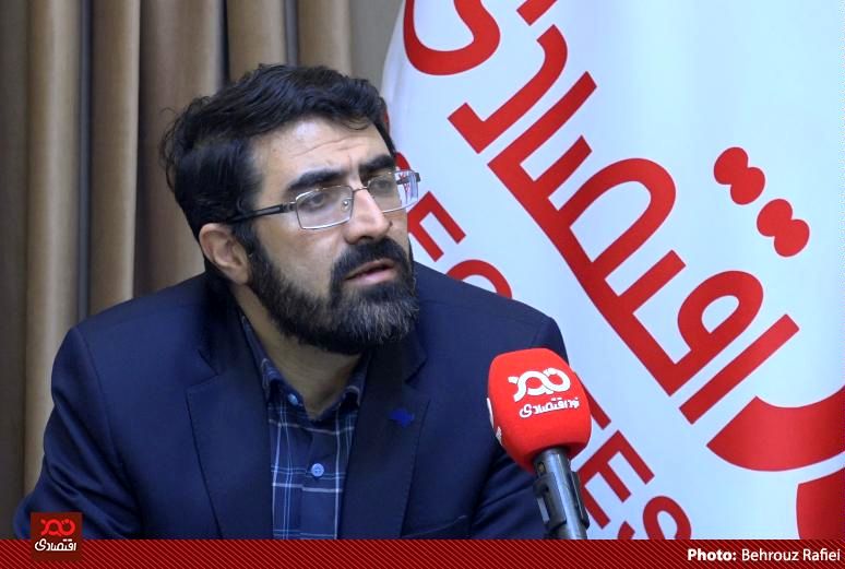 قوه قضاییه با سیاهنماییها در بازار ارز برخورد کند/ دلار تلگرامی، انتظارات را تحریک میکند/ دلار جا دارد تا ۵۹ هزار تومان پایین بیاید