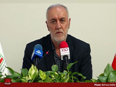 خیلی بد است که برای توزیع لاستیک گیر کرده‌ایم