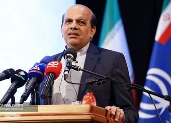 فقط در ۲.۵ سال دولت رئیسی ۱۵ میلیارد دلار قرارداد سرمایه گذاری منعقد کردیم/ در ۸ سال دولت روحانی ۱۱ میلیارد دلار سرمایه گذاری انجام شده بود