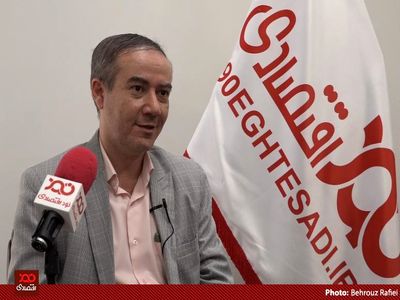 عبدالعلی‌زاده، رئیس ستاد انتخاباتی پزشکیان، همین الان عضو شبکه انبوه‌سازان مسکن کشور است و منافع آنان را دنبال می‌کند