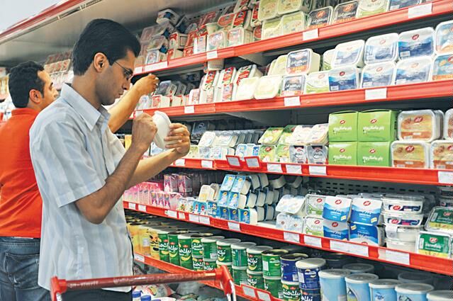 شب عید گران تهرانی‌ها؛ امید به کاهش قیمت‌ها پس از تحویل سال
