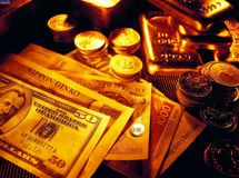 در «کف بازار»: طلا اصلاح میخورد؟