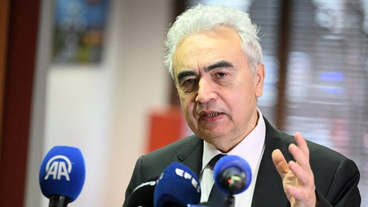 ۱۰۰ میلیون بشکه نفت در راه بازار؛ تصمیم گروه هفت واقعاً قیمت‌ها را پایین می‌آورد؟