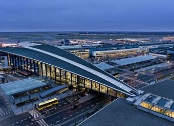 تعطیلی فرودگاه بین‌المللی دانمارک در پی ورود پهپادهای غول‌پیکر
