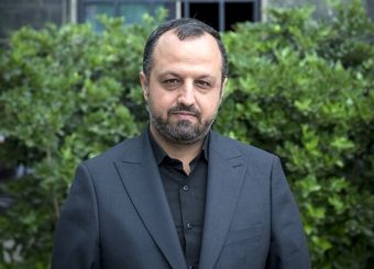 مردم نمی‌پذیرند آمریکا در تنگه هرمز که بین ایران و عمان است، سهم بخواهد!