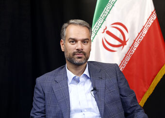 هر تاکسی تهران سالانه ۲ میلیارد تومان یارانه بنزین می‌گیرد!