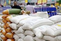 سفره رنگین دلالان برنج با ارز ترجیحی/ چرا ارز ترجیحی همواره به رانت و فساد منجر می‌شود؟
