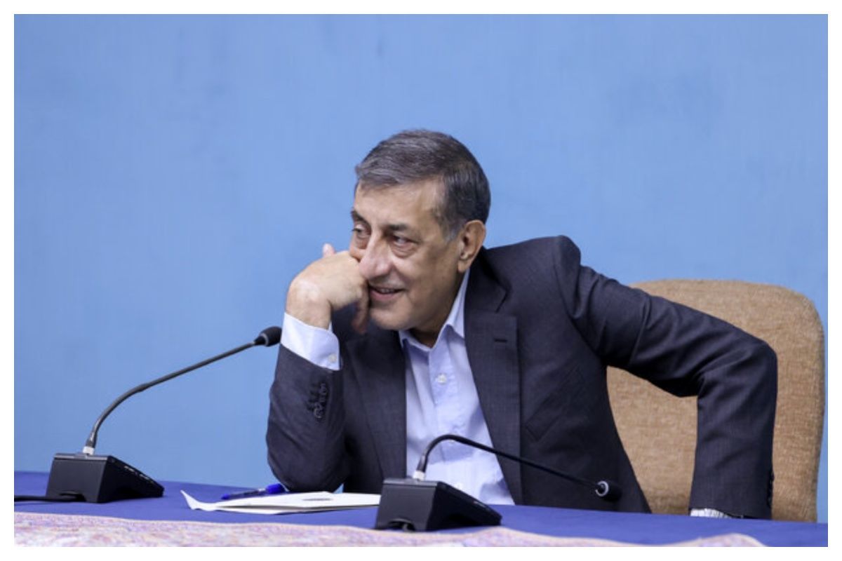 خبر شوکه کننده درباره بنزین / معاون پزشکیان قیمت واقعی بنزین را اعلام کرد
