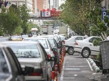 خودرو از تورم عقب ماند
