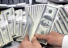 نرخ دلار و پوند در روز جاری نسبت به روز گذشته کاهش اما قیمت یورو افزایش یافت