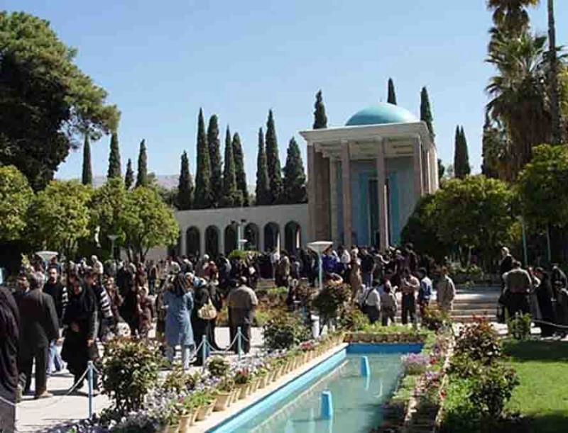 معاون وزیر راه: معماری نقش زیادی در جذب گردشگر دارد