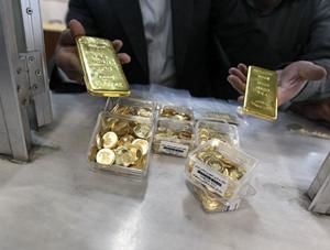قیمت سکه در بازار همچنان کاهش می‌یابد