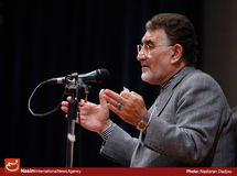 آلاسحاق: مسئولان بپذیرند فضای كلان اقتصادی ناامن است