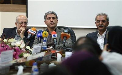 جلسه شورای گفتگوی بخش خصوصی و دولت با حضور وزرای اقتصاد و صنعت فردا تشکیل می‌شود