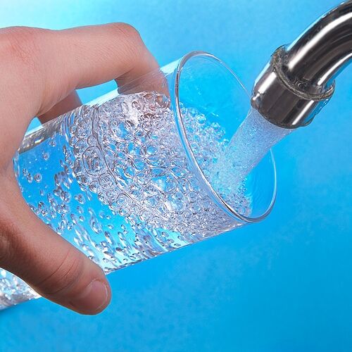 قائم‌مقام وزیر نیرو: تفکیک تدریجی آب شرب از آب بهداشتی در دستور کار وزارت نیرو است