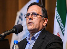 سیف در نامه‌ای به ترکان، مقررات مربوط به تاسیس بانکهای بدون مرز را تشریح کرد