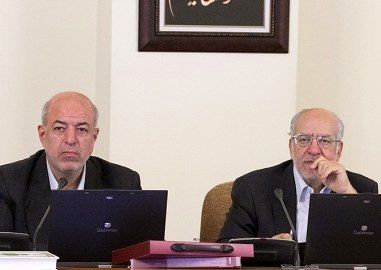 وزیر نیرو: صنایعی که نسبت به کاهش مصرف برق در ساعات پیک تابستانی اقدام کنند پاداش میگیرند
