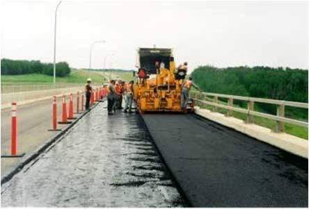 وزیر راه 295 كیلومتر راه مواصلاتی در اصفهان به بهره‌برداری رسید