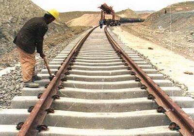 وزیر راه: به حدود یك میلیون و 800 هزار تن ریل در سال های آینده نیاز داریم
