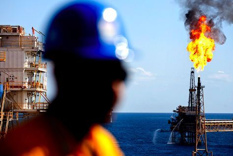 معاون وزیر نفت: آماده حمل گاز و پتروشیمی هستیم