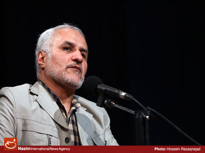 حسن عباسی: اقتصاد هر کشوری که به دلار متکی باشد متلاشی خواهد شد