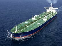 مدیراموربین الملل شرکت نفت: نصف محمولههای میعانات گازی بابک زنجانی فروش رفت