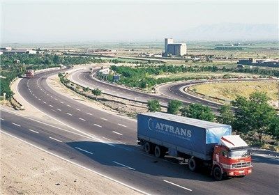 مسیر ورود و خروج کالا به گمرکات بازرگان- گوربلاغ دو بانده میشود