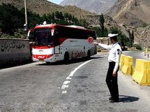 مسافرات تحت پوشش کمیته امداد تخفیف 10 درصدی بهای بلیت می‌گیرند