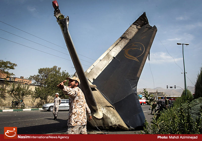 معاون وزیر راه: هواپیمای ایران 140 استاندارد بود