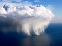 معاون وزیر نیرو: ابرهای پایتخت و 11 استان کشور بارور می‌‌شوند