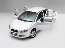 خودروهای رانا و پژو 206 مدل سال‌های 92 و 93 فراخوان شدند