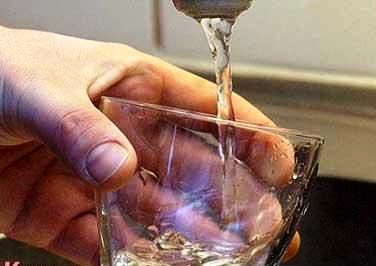 معاون آبفای استان تهران: امروز آب 3057 مشترک پرمصرف قطع میشود