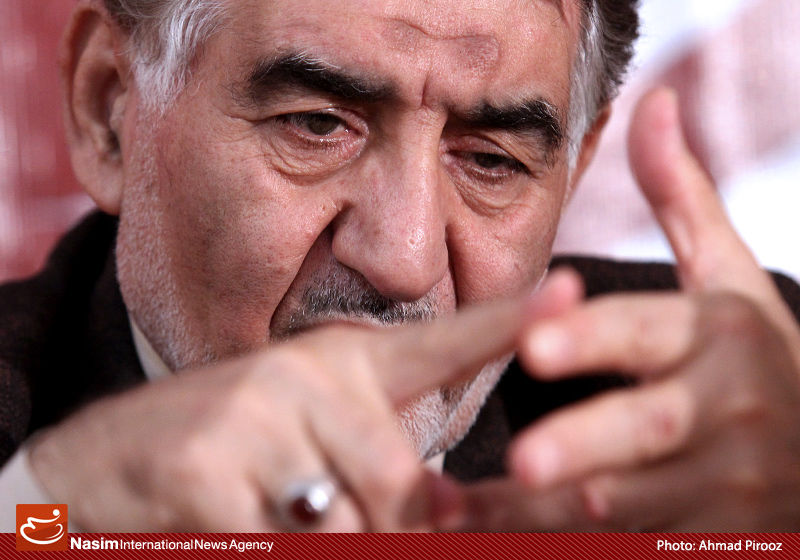 آلسحاق: ارتباط دادن رشد اقتصادی کشور به توافقات ژنو یک بازی روانی است