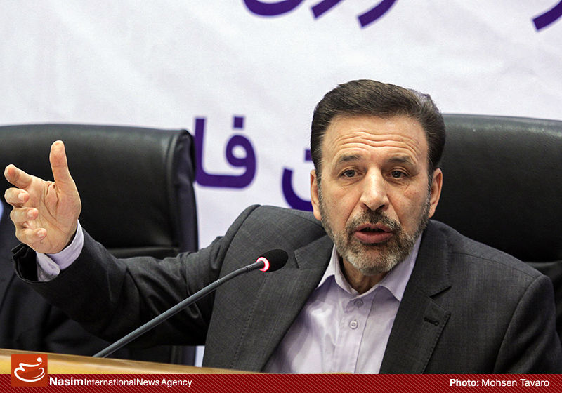 وزیر ارتباطات: باید بر محتوای مجرمانه شبکه‌های ارتباطی نظارت داشته باشیم