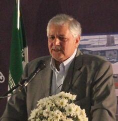 مدیرعامل سازمان صنایع کوچک ایران: مشکل نقدینگی واحدهای صنعتی مرتفع می‌شود