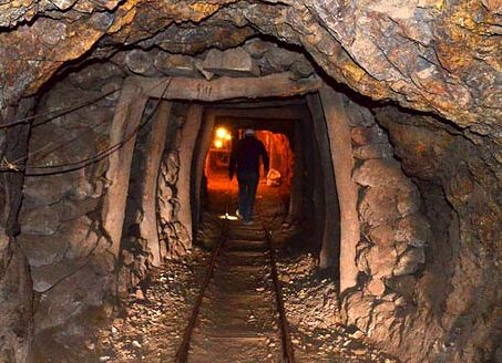 مشاور خانه معدن ایران: نگاه ما به بخش معدن باید با واقع‌بینی همراه باشد