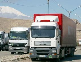 "30 میلیون تن کالا از مرزهای زمینی و آبی کشور صادر شد"