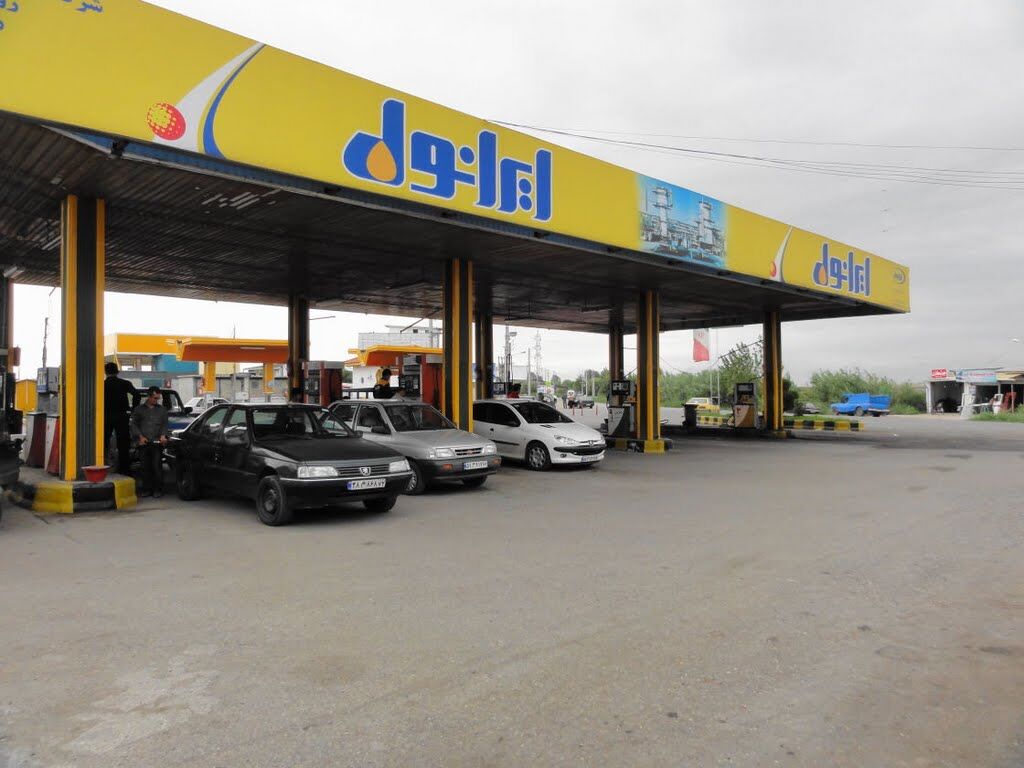 "مستندات واردات بنزین یورو4 به کمیسیون انرژی مجلس ارائه نشده است"