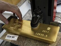 طلا وارد کانال 1200 دلاری شد