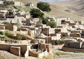 "65 درصد خانههای روستایی با کوچکترین زلزله تخریب میشوند"