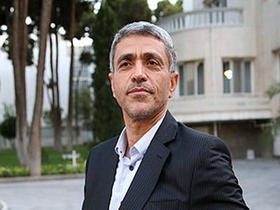 طیب‌نیا: در صورت بروز کسری بودجه هزینه‌‌های غیرضروری را کم میکنیم