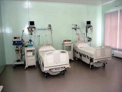 معاون وزیر راه و شهرسازی: 28 بیمارستان امسال تکمیل می‌شوند