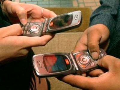 معاون نظارت و اعمال مقررات رگولاتوری: مبلغ برخی قبوض همراه اولی‌ها اشتباه است