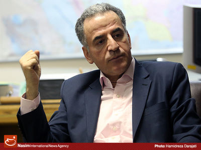 طایی: سیاست‌های بانک مرکزی ضد تولید و اشتغال است