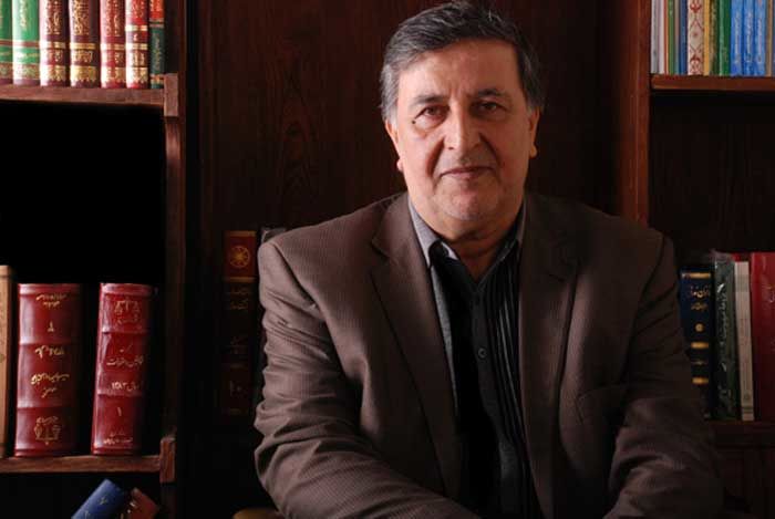 یوسفیان ملا: ما هم نفهمیدیم درباره برداشت 4.1 میلیاردی چه تصمیمی گرفته شد؟